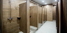 Как самостоятельно установить сантехническую перегородку